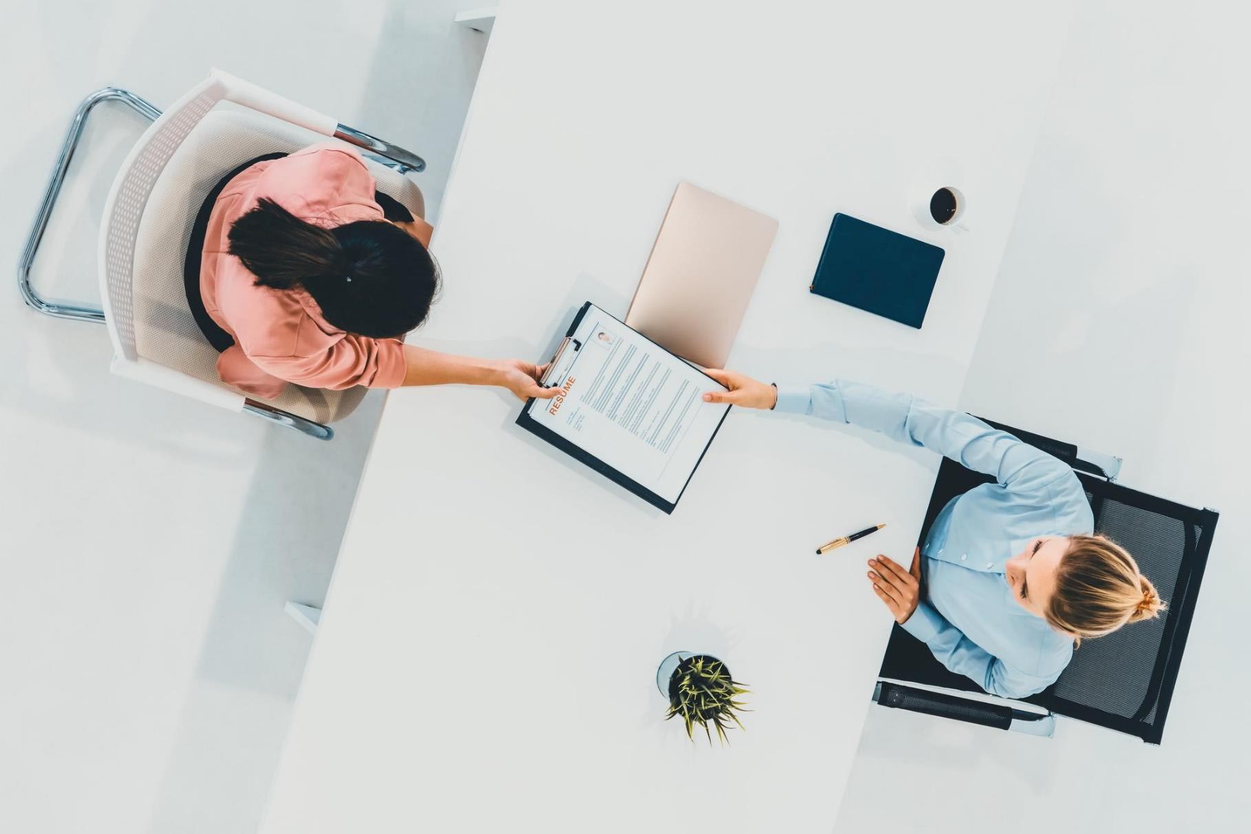 Muévete Formación - Microcredenciales - Formación complementaria - Competencias clave para la inserción laboral sostenible